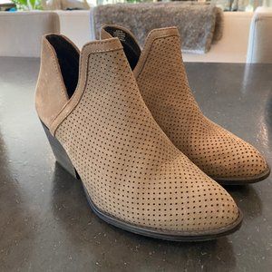 Steve Madden Size 7 Bootie
